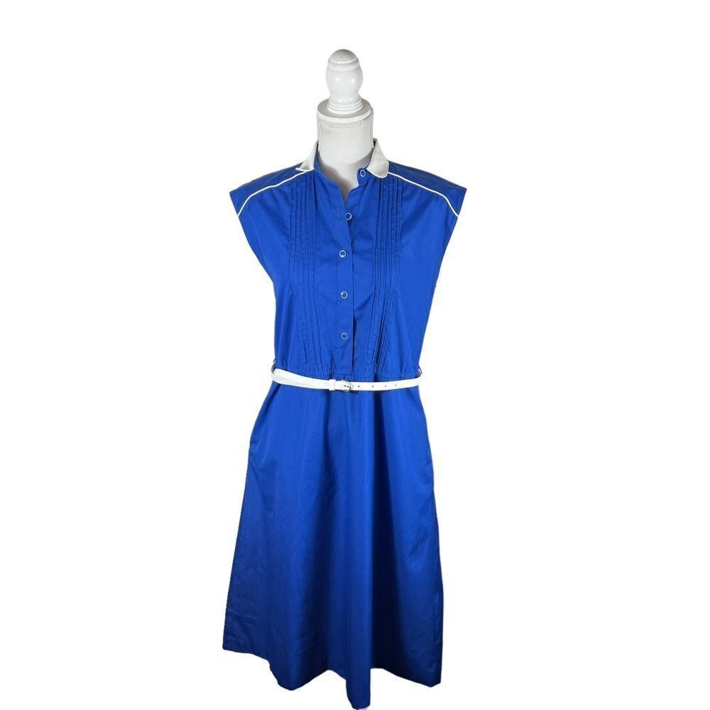 Vintage 1970’s 1980’s Sasson Belted Dolman Sleeve Swing Dress